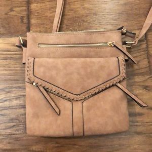 Universal threads crossbody purse